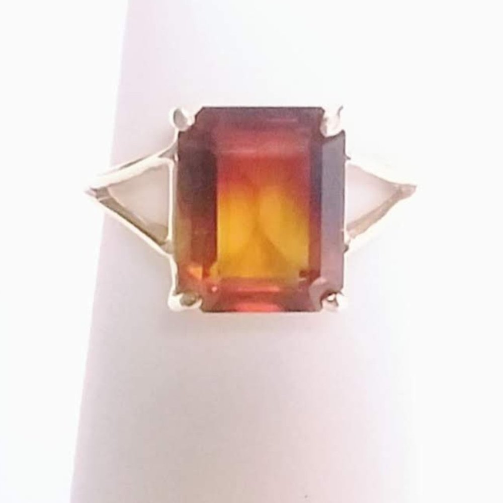 Brazilian Rootbeer Topaz 5.75 Carat 14KYG 3.2 Gram